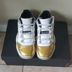 Air Jordan 11 white/gold 6y